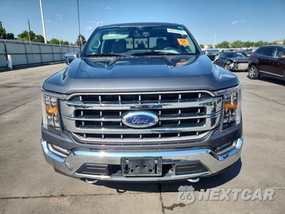 Piąte zdjęcie samochodu w środku: 2023 FORD F150 SUPERCREW VIN:1FTFW1E87PFC62683 - miniatura