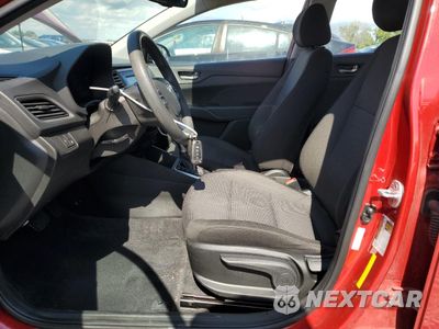Zdjęcie 7 z 12 samochodu: 2019 HYUNDAI ACCENT SE VIN:3KPC24A31KE052903 - miniatura