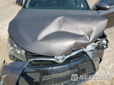 Zdjęcie 11 z 12 samochodu: 2017 TOYOTA CAMRY LE VIN:4T1BF1FK9HU750681 - miniatura