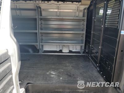 Zdjęcie 11 z 16 samochodu: 2020 CHEV EXPRESS CARGO 2500 1 VIN:1GCWGAFG1L1175453 - miniatura