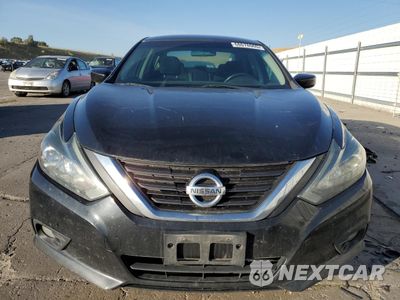 Piąte zdjęcie samochodu w środku: 2016 NISSAN ALTIMA 2.5 VIN:1N4AL3AP4GN385333 - miniatura