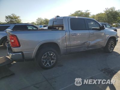 Trzecie zdjęcie samochodu z tyłu: 2025 RAM 1500 LARAMIE VIN:1C6SRFJP1SN553296 - miniatura