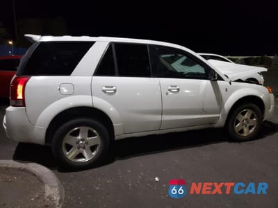 Trzecie zdjęcie samochodu z tyłu: 2004 SATURN VUE VIN:5GZCZ53454S855848 - miniatura
