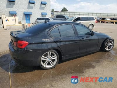 Trzecie zdjęcie samochodu z tyłu: 2018 BMW 320 I VIN:WBA8A9C58JK622781 - miniatura