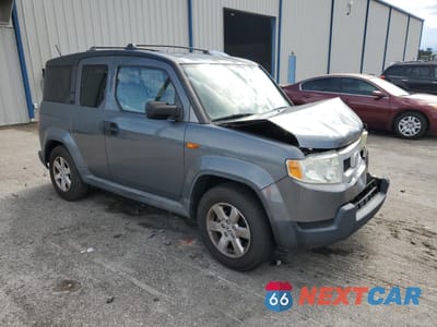 Czwarte zdjęcie samochodu z boku: 2010 HONDA ELEMENT EX VIN:5J6YH1H79AL005744 - miniatura