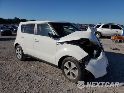Czwarte zdjęcie samochodu z boku: 2015 KIA SOUL VIN:KNDJN2A24F7157192 - miniatura