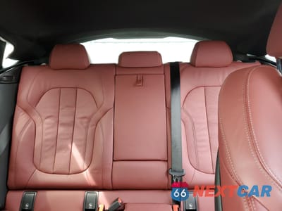 Zdjęcie 10 z 14 samochodu: 2022 BMW X6 XDRIVE40I VIN:5UXCY6C07N9K38725 - miniatura