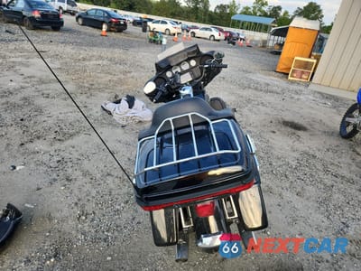 Czwarte zdjęcie samochodu z boku: 2017 HARLEY-DAVIDSON FLHTCU ULTRA CLASSIC ELECTRA GLIDE VIN:1HD1FCC12HB640220 - miniatura