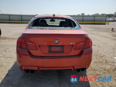 Zdjęcie 6 z 12 samochodu: 2014 BMW M5 VIN:WBSFV9C52ED593702 - miniatura