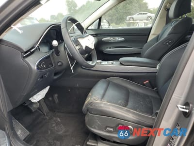 Zdjęcie 7 z 17 samochodu: 2023 GENESIS GV70 BASE VIN:KMUMADTB3PU137095 - miniatura