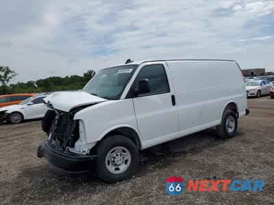2025 CHEVROLET EXPRESS G2500 1GCWGAFPXS1107733 - główne zdjęcie licytacji z USA - miniatura