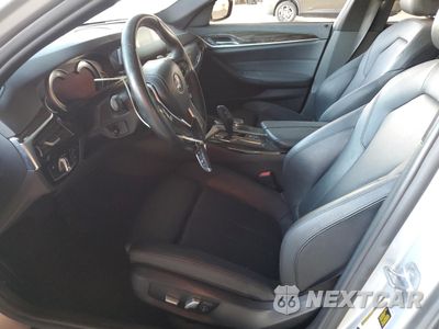 Zdjęcie 7 z 13 samochodu: 2018 BMW 530E VIN:WBAJA9C57JB034002 - miniatura