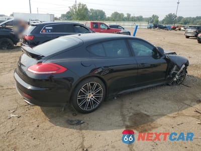 Trzecie zdjęcie samochodu z tyłu: 2016 PORSCHE PANAMERA 2 VIN:WP0AA2A78GL004878 - miniatura