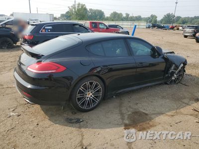 Trzecie zdjęcie samochodu z tyłu: 2016 PORSCHE PANAMERA 2 VIN:WP0AA2A78GL004878 - miniatura