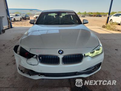 Piąte zdjęcie samochodu w środku: 2017 BMW 330E VIN:WBA8E1C56HK480043 - miniatura
