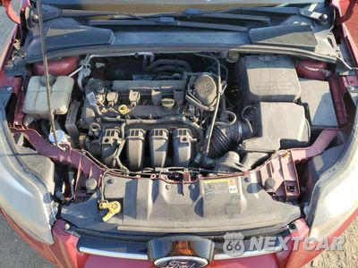 Zdjęcie 11 z 12 samochodu: 2014 FORD FOCUS TITANIUM VIN:1FADP3J22EL181712 - miniatura