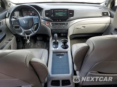 Zdjęcie 8 z 14 samochodu: 2019 HONDA PILOT EXL VIN:5FNYF6H40KB039235 - miniatura