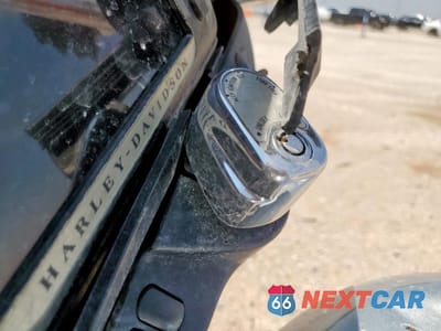 Zdjęcie 8 z 9 samochodu: 2014 HARLEY-DAVIDSON FLHX STREET GLIDE VIN:1HD1KBM13EB601894 - miniatura