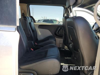 Zdjęcie 11 z 15 samochodu: 2018 DODGE GRAND CARAVAN SXT VIN:2C4RDGCG7JR205710 - miniatura