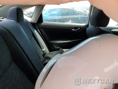 Zdjęcie 10 z 12 samochodu: 2016 NISSAN SENTRA S VIN:3N1AB7AP6GY229143 - miniatura