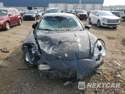 Piąte zdjęcie samochodu w środku: 2016 PORSCHE PANAMERA 2 VIN:WP0AA2A78GL004878 - miniatura