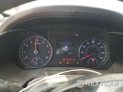 Zdjęcie 9 z 12 samochodu: 2019 KIA FORTE GT LINE VIN:3KPF34AD5KE015534 - miniatura