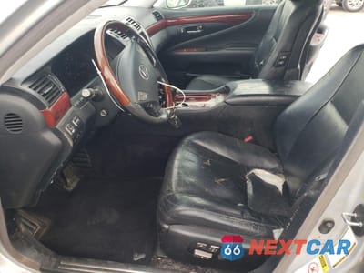 Zdjęcie 7 z 12 samochodu: 2007 LEXUS LS 460 VIN:JTHBL46F175048735 - miniatura