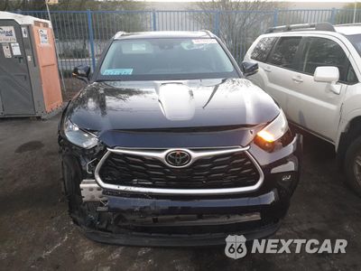 Piąte zdjęcie samochodu w środku: 2023 TOYOTA HIGHLANDER L VIN:5TDKDRAH4PS008650 - miniatura