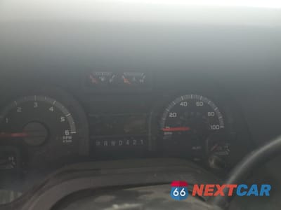 Zdjęcie 9 z 13 samochodu: 2019 FORD ECONOLINE E350 SUPER DUTY CUTAWAY VAN VIN:1FDWE3F60KDC37569 - miniatura