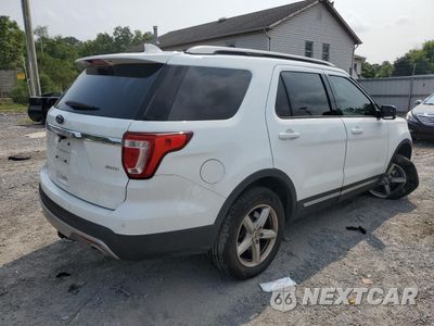 Trzecie zdjęcie samochodu z tyłu: 2016 FORD EXPLORER XLT VIN:1FM5K8D80GGB36883 - miniatura