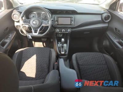 Zdjęcie 8 z 13 samochodu: 2021 NISSAN KICKS S VIN:3N1CP5BV5ML519748 - miniatura