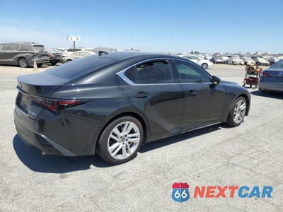 Trzecie zdjęcie samochodu z tyłu: 2021 LEXUS IS 300 VIN:JTHCA1D26M5114829 - miniatura