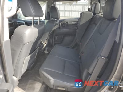 Zdjęcie 10 z 12 samochodu: 2012 HONDA RIDGELINE RTL VIN:5FPYK1F53CB001940 - miniatura