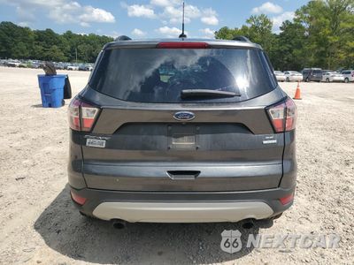 Zdjęcie 6 z 15 samochodu: 2018 FORD ESCAPE SE VIN:1FMCU0GD6JUB61713 - miniatura