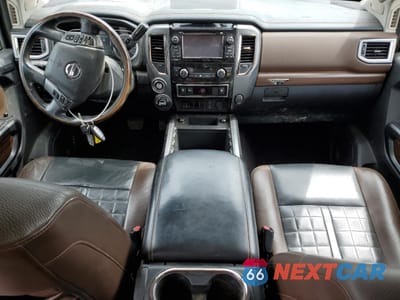 Zdjęcie 8 z 12 samochodu: 2016 NISSAN TITAN XD PLATINUM RESERVE DIESEL VIN:1N6BA1F43GN501304 - miniatura