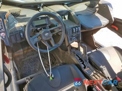 Zdjęcie 9 z 11 samochodu: 2023 CAN-AM MAVERICK X3 RS TURBO RR VIN:3JBVJAV47PE000232 - miniatura