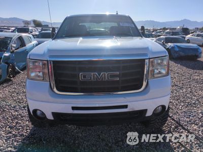 Piąte zdjęcie samochodu w środku: 2008 GMC SIERRA C2500 HEAVY DUTY VIN:1GTHC23688F212336 - miniatura