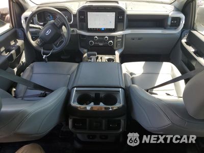 Zdjęcie 8 z 12 samochodu: 2023 FORD F150 LIGHTNING PRO VIN:1FTVW1EL3PWG34939 - miniatura