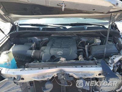 Zdjęcie 11 z 14 samochodu: 2019 TOYOTA TUNDRA CREWMAX LIMITED VIN:5TFFY5F15KX251915 - miniatura
