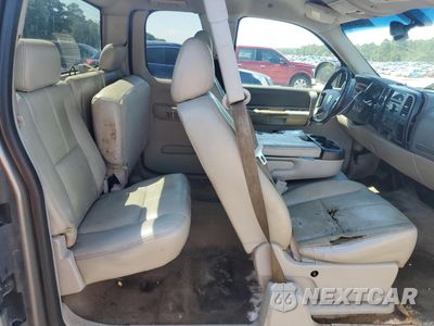 Zdjęcie 10 z 12 samochodu: 2007 GMC NEW SIERRA K1500 VIN:2GTEK19J271573594 - miniatura