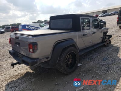 Trzecie zdjęcie samochodu z tyłu: 2020 JEEP GLADIATOR SPORT VIN:1C6JJTAG7LL126168 - miniatura