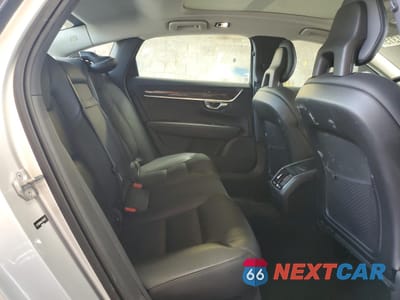 Zdjęcie 10 z 13 samochodu: 2018 VOLVO S90 T5 MOMENTUM VIN:LVY982MK6JP015417 - miniatura