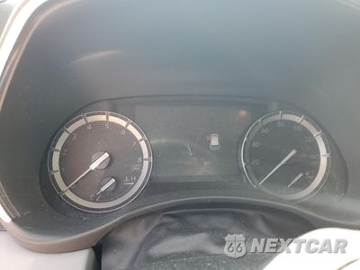 Zdjęcie 9 z 13 samochodu: 2020 TOYOTA HIGHLANDER LIMITED VIN:5TDDZRBHXLS047522 - miniatura