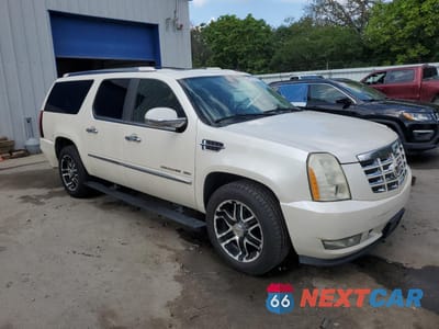 Czwarte zdjęcie samochodu z boku: 2010 CADILLAC ESCALADE ESV PREMIUM VIN:1GYUKJEF4AR163840 - miniatura
