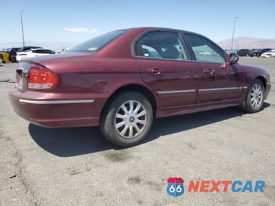 Trzecie zdjęcie samochodu z tyłu: 2005 HYUNDAI SONATA GLS VIN:KMHWF35H55A111147 - miniatura