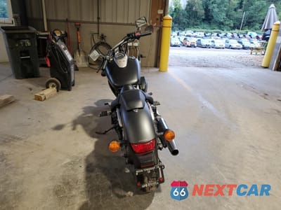 Czwarte zdjęcie samochodu z boku: 2012 HONDA VT750 C2B VIN:JH2RC5373CK200214 - miniatura