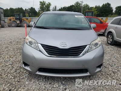 Piąte zdjęcie samochodu w środku: 2012 TOYOTA SIENNA LE VIN:5TDKK3DC7CS192270 - miniatura