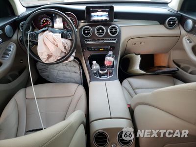 Zdjęcie 8 z 12 samochodu: 2018 MERCEDES-BENZ GLC 300 VIN:WDC0G4JB8JV085803 - miniatura