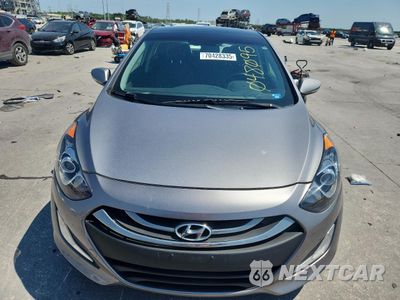 Piąte zdjęcie samochodu w środku: 2013 HYUNDAI ELANTRA GT VIN:KMHD35LE1DU048095 - miniatura