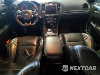Zdjęcie 8 z 15 samochodu: 2016 CHRYSLER 300 S VIN:2C3CCABG0GH175637 - miniatura